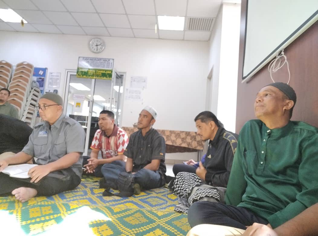 KELAS TALAQQI KITAB TURATH BULANAN